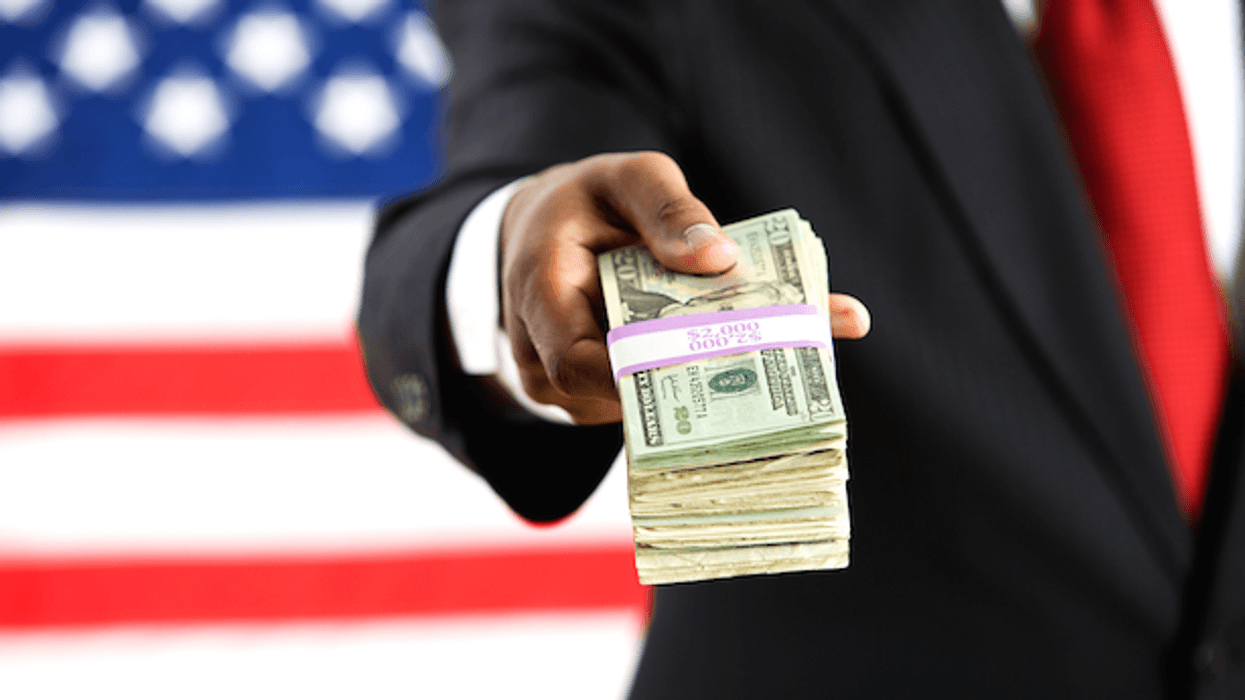 These two big banks are refusing to get $1,400 stimulus checks to Americans as quickly as possible