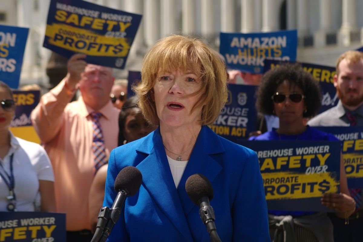 'Just clueless': Senator slams Trump's 'callousness' over lowering flag for slain lawmaker