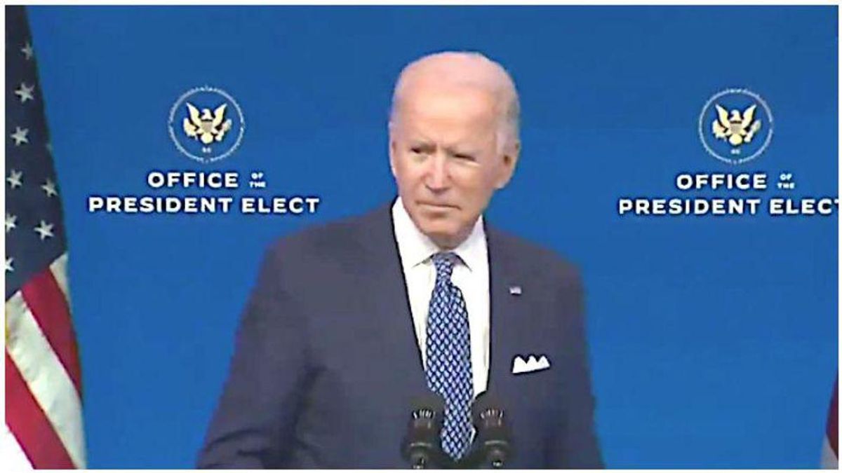 Biden may have dragged his feet bringing Afghan refugees to US because he fears Fox News attacks: columnist
