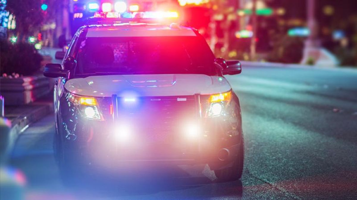 Man impersonating a police officer is arrested after pulling over a real cop