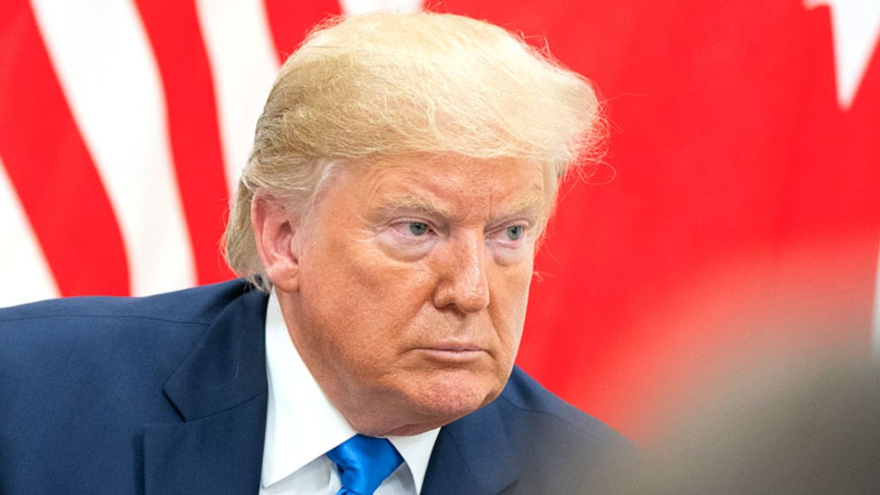 Legal experts bash 'pandering' judge running to Trump's defense — and predict he'll be charged with obstruction