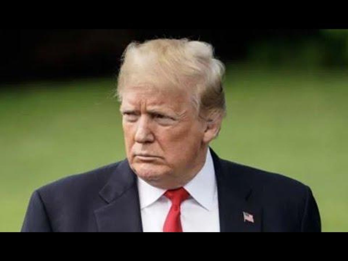 Conservative pollster warns Trump on the verge of costing the GOP control of the Senate and House