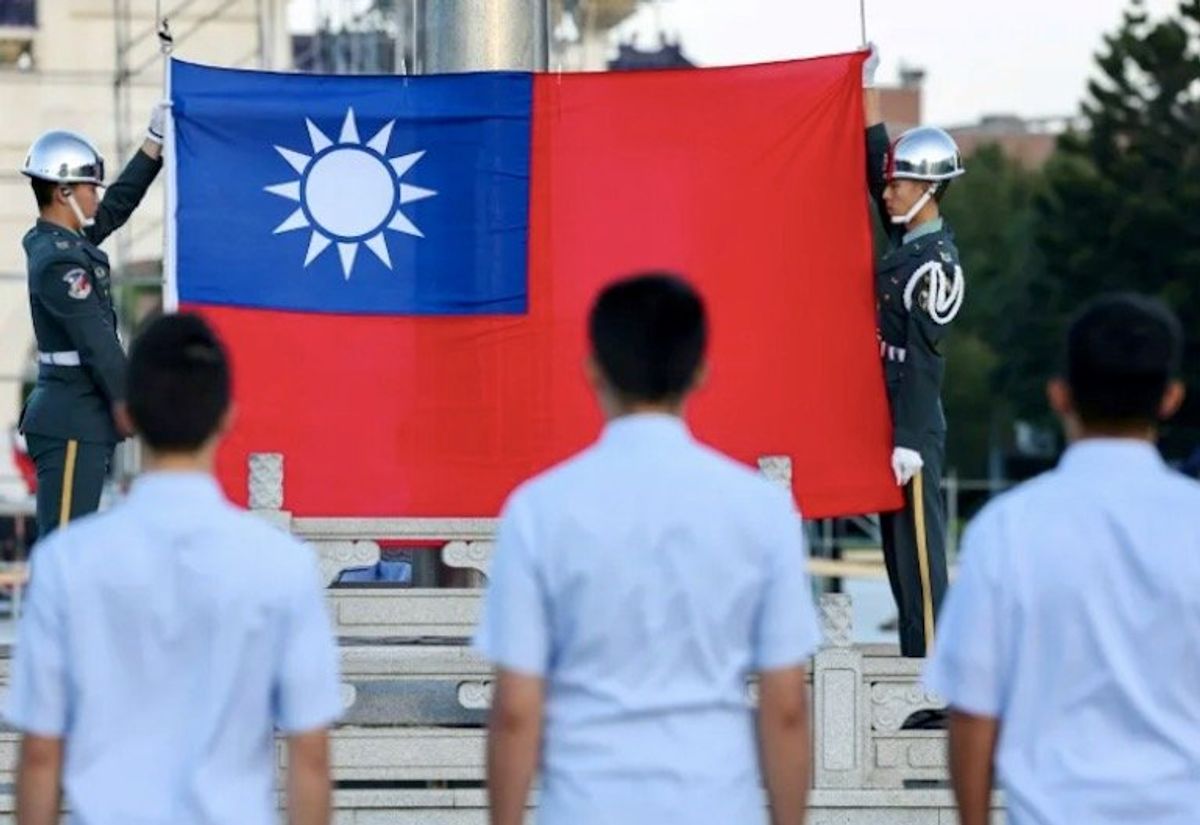 Taiwan says detects six Chinese balloons near island