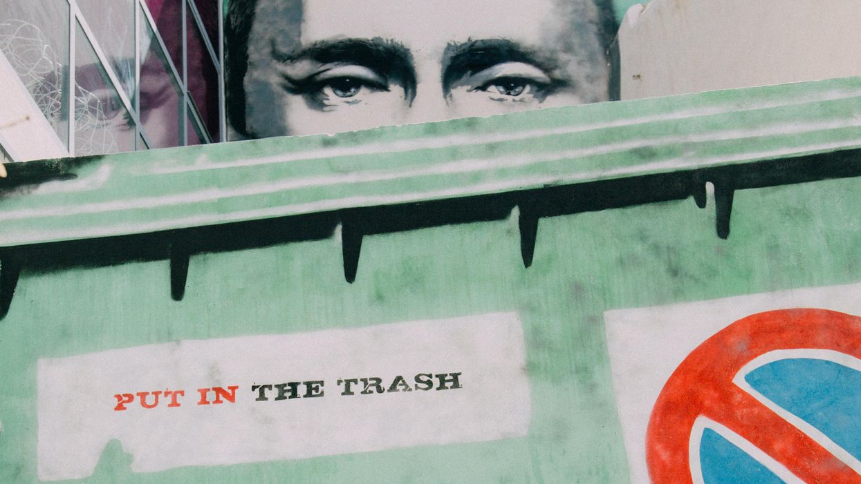 Media networks suspend reporting in Russia over censorship law