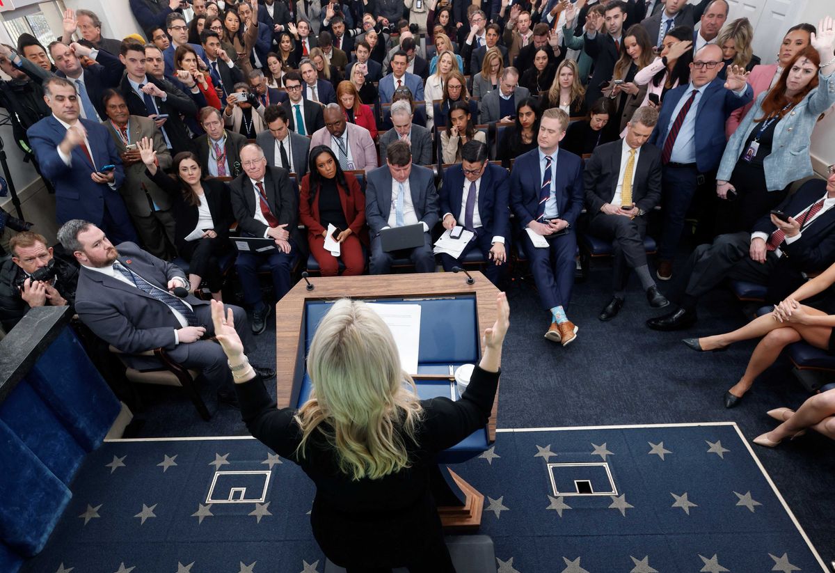 Experts erupt as White House won't rule out Iran boots on ground: 'That is on the table'