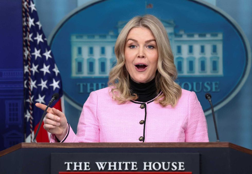 Gamblers cry foul after White House briefing ends seconds before key betting cutoff