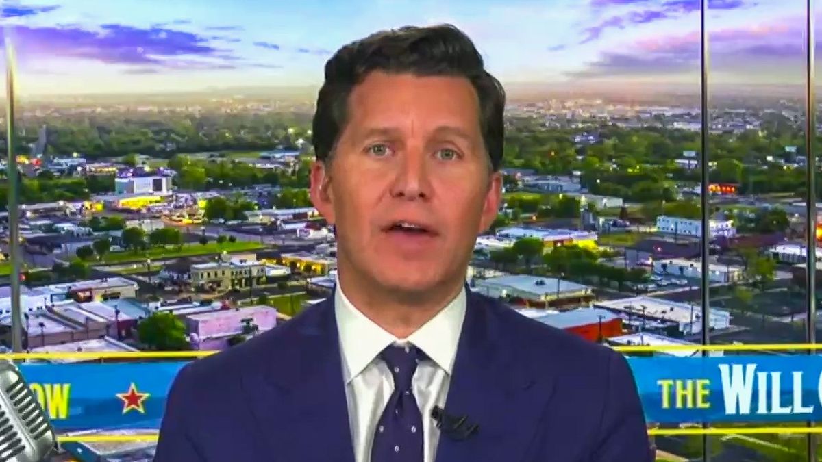 'Proud': Fox News host spins Pete Hegseth accidentally texting war plans to reporter