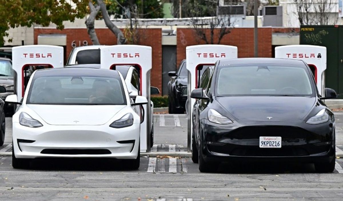 Tesla troubles: Speed bump or early signs of impending crash?