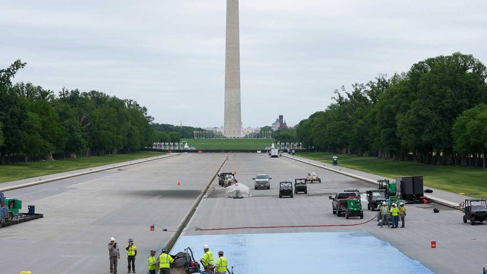 Trump gets a stark message as vandal goes after his pet project - Raw Story