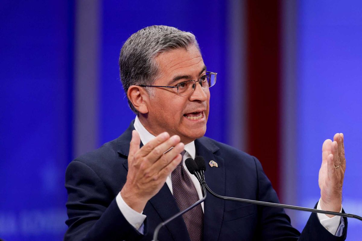 CNN debate goes off the rails as Dem candidate accused of repeating 'MAGA talking points'