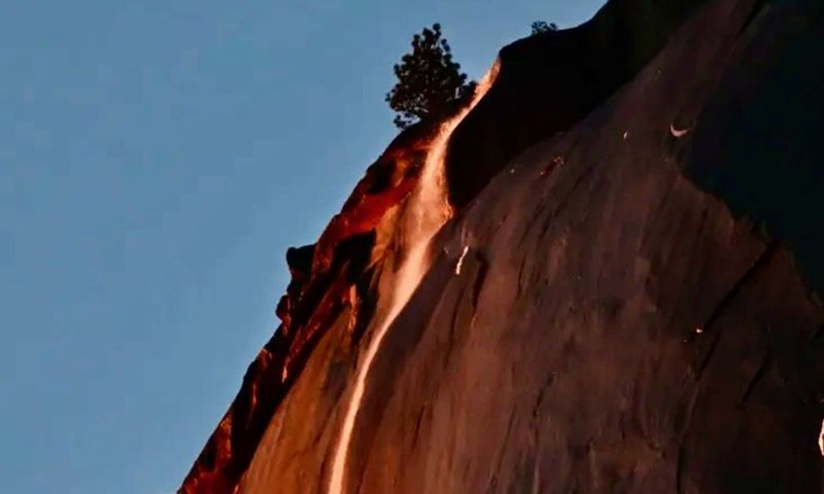 Sun sets waterfall ablaze in Yosemite 'firefall'